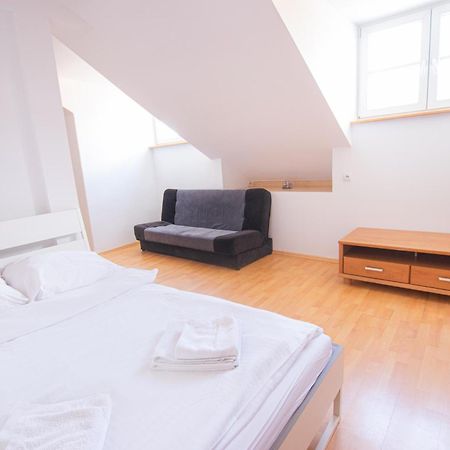 Podwale Str Large Flat In The Heart Of Old Town Varsóvia Exterior foto