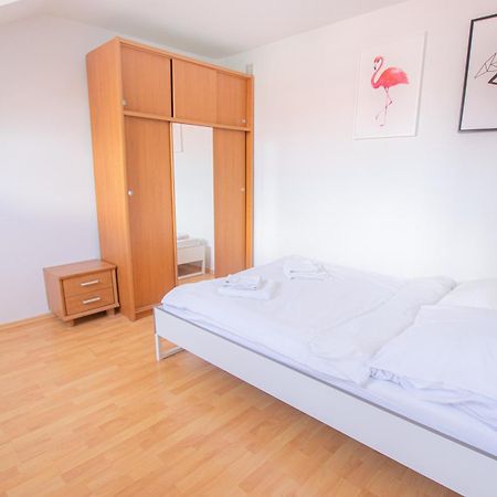 Podwale Str Large Flat In The Heart Of Old Town Varsóvia Exterior foto
